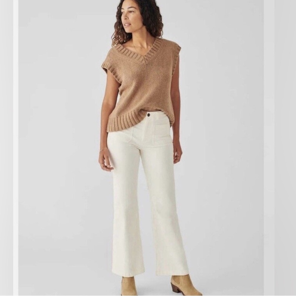 Faherty Stretch Corduroy Patch Pocket Pants in White